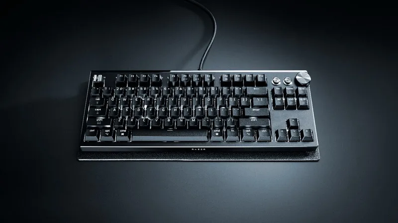 Razer Unveils Huntsman Signature Edition with Premium CNC-Machined Aluminum Body