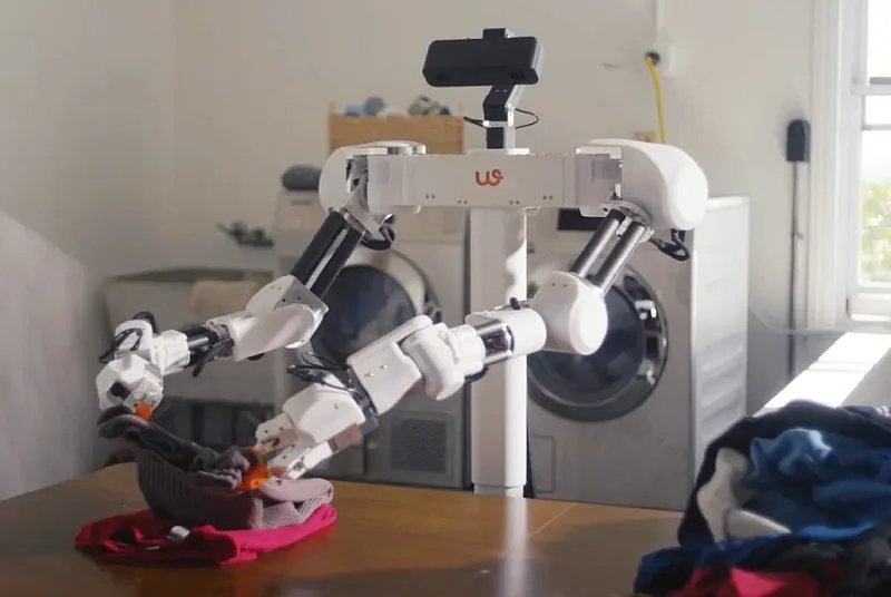 Weave Unveils Isaac 0: A Stationary Robot Designed to Fold Laundry for $7,999