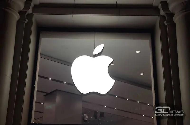 Apple Aims to Launch Three Ultra-Class Devices in 2026