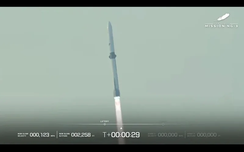 Blue Origin Successfully Reuses First Stage of New Glenn Rocket for Orbital Cargo Delivery