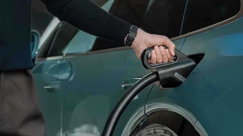 Porsche Unveils Electric Cayenne Coupe with Up to 1,139 Horsepower and 2.4-Second 0-60 mph