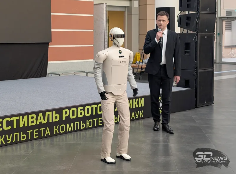 Russian Developers Introduce Arcus, a Humanoid Courier Robot