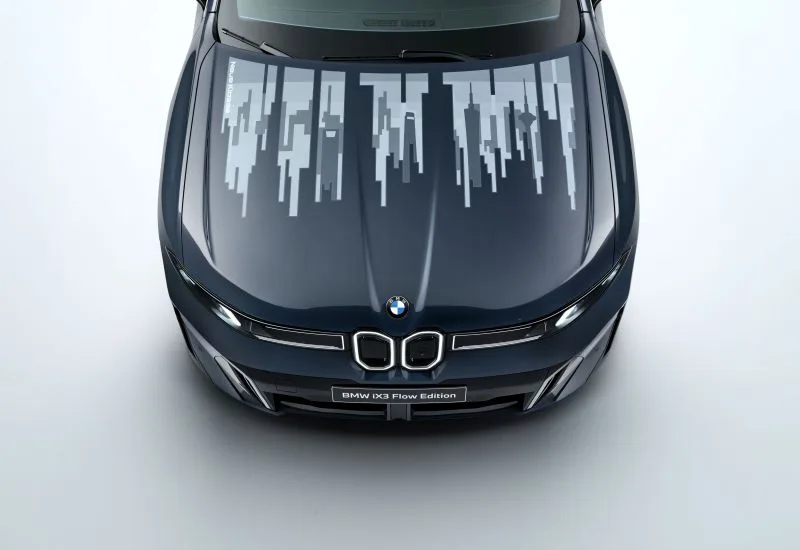 BMW Unveils iX3 Flow Edition Featuring E-Ink Color-Changing Hood
