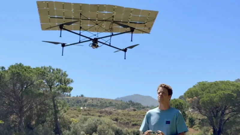 South African Duo Develop Solar-Powered Quadcopter with Record-Breaking Flight Duration