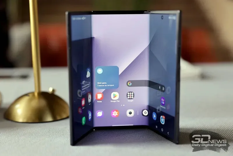 Lepton Computing Sues Samsung Over Galaxy Z Fold and Flip, Alleges Patent Infringement