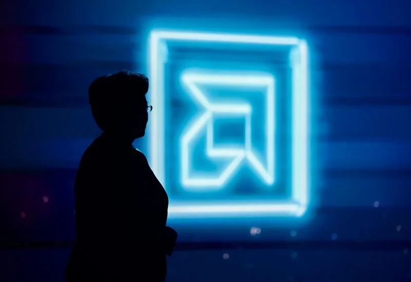 AMD Surpasses Intel with a Historic Market Valuation of $454 Billion