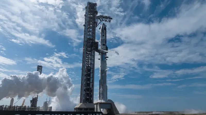 SpaceX Delays Starship V3 Maiden Flight to May 20