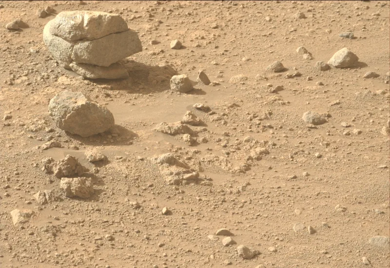 NASA’s Perseverance Rover Captures Unusual ‘Sandwich’ Rock Formation on Mars