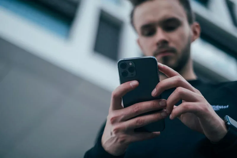 Startup Metalenz Develops Under-Display Facial Recognition Technology Without Screen Notch