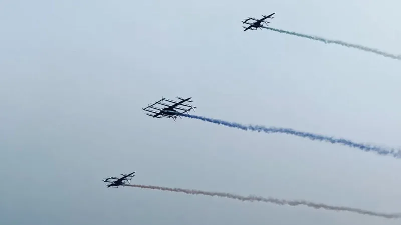 AutoFlight Demonstrates Coordinated Flight of 5-Ton V5000 eVTOL with Smaller V2000 Models