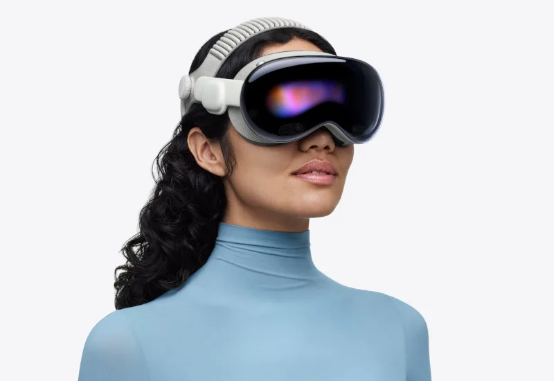 Apple Delays Next Vision Pro Release Until 2028, Shifts Focus to Smart Glasses and AI Wearables