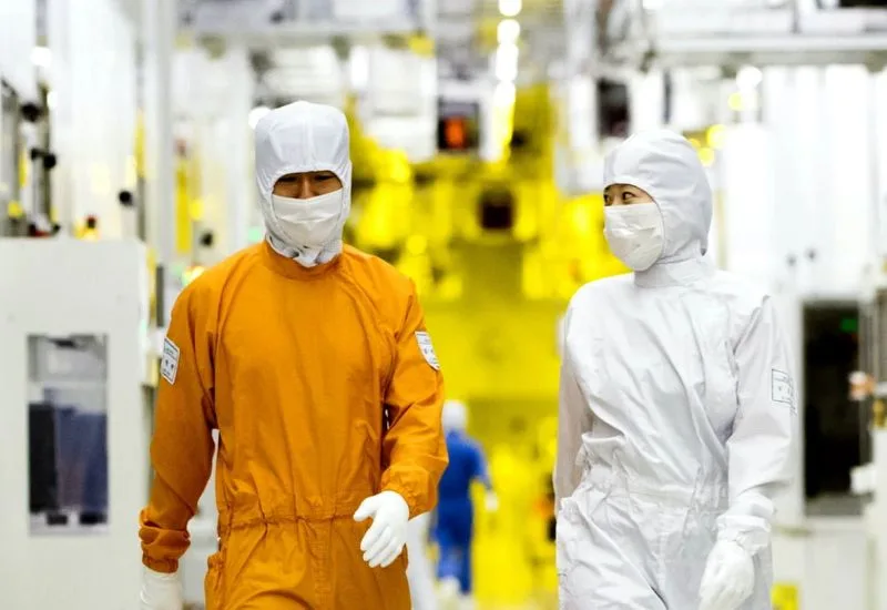 Samsung Chip Division Workers Secure Large Bonuses, Sparking Discontent Among Other Employees