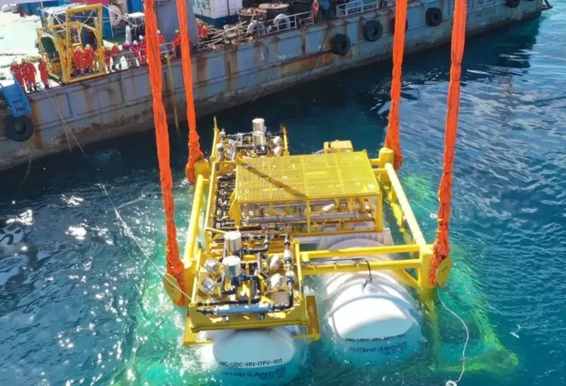 China Launches 24-Megawatt Underwater Data Center Powered by Wind and Ocean Cooling