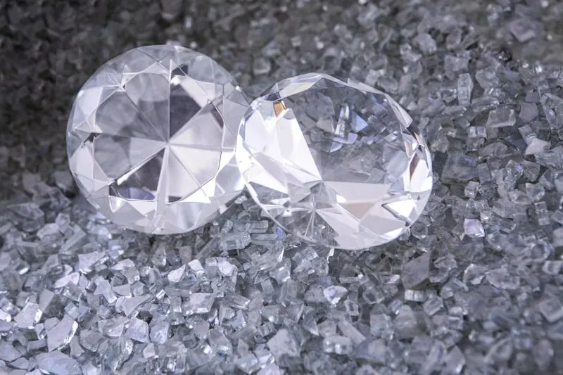 Rising Demand for Chinese Synthetic Diamonds Fuels AI Chip Industry Growth